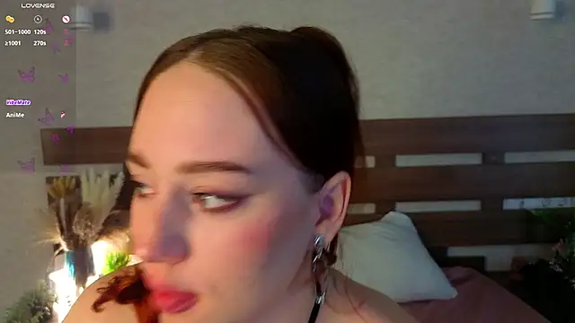 StacyWatts online show from February 28, 8:21 pm