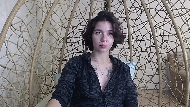 Snapshot of Anna-Sun chatting on October 12, 4:28 pm Anna-Sun online show from October 12, 4:28 pm