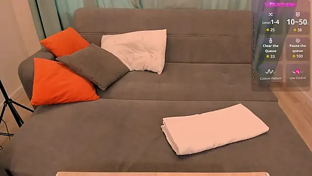 Demonic Angel  online show from September 26, 3:32 am