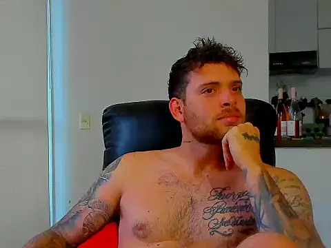 arnold bekam online show from April 17, 11:02 am