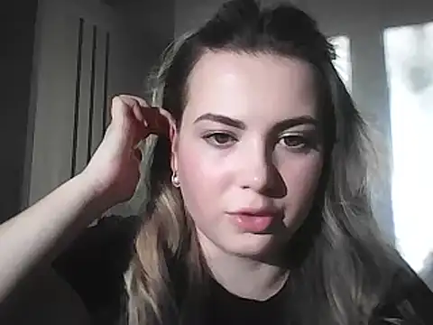 Snapshot of GoddessTenderness chatting on February 21, 2:48 pm GoddessTenderness online show from February 21, 2:48 pm