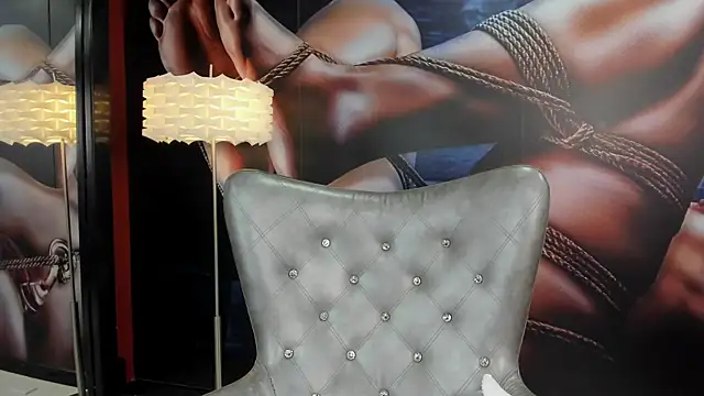 miss  daphne online show from March 19, 2:37 am