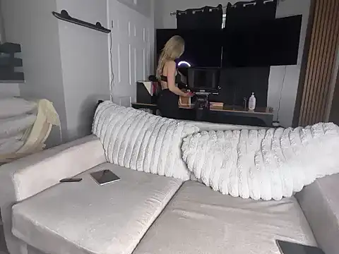 meggsworld online show from March 27, 12:38 pm