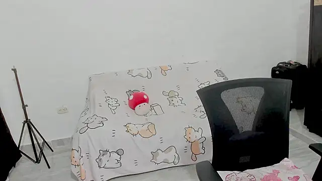 Naoko 7w7 online show from January 17, 1:10 am