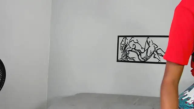 Snapshot of karina-lopez chatting on October 16, 2:07 pm karina-lopez online show from October 16, 2:07 pm