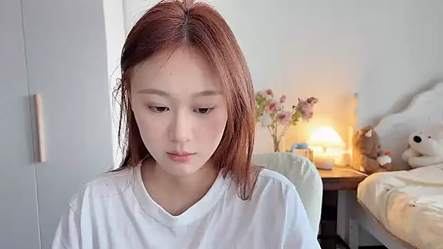 Cassie-20 online show from May 28, 8:33 am