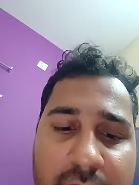 Snapshot of susthovai chatting on April 1, 6:38 pm susthovai online show from April 1, 6:38 pm