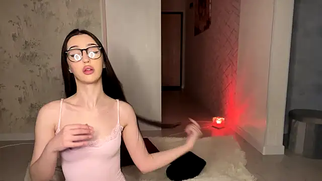 alissadreams online show from February 19, 10:55 am