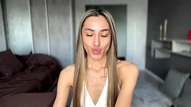 alissadreams online show from July 14, 11:27 am