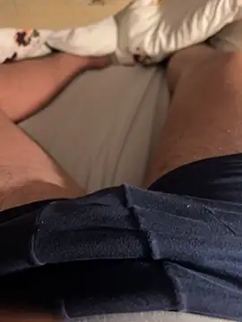 Snapshot of silachupas chatting on February 23, 1:57 am silachupas online show from February 23, 1:57 am