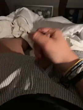 Snapshot of silachupas chatting on March 22, 2:48 am silachupas online show from March 22, 2:48 am