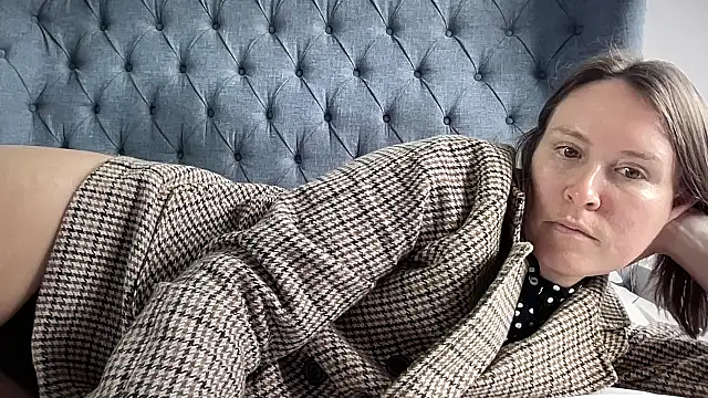 Snapshot of eatmypie69 chatting on September 15, 9:20 am eatmypie69 online show from September 15, 9:20 am