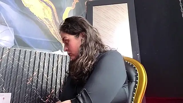 AmandaKovich online show from March 28, 7:24 pm