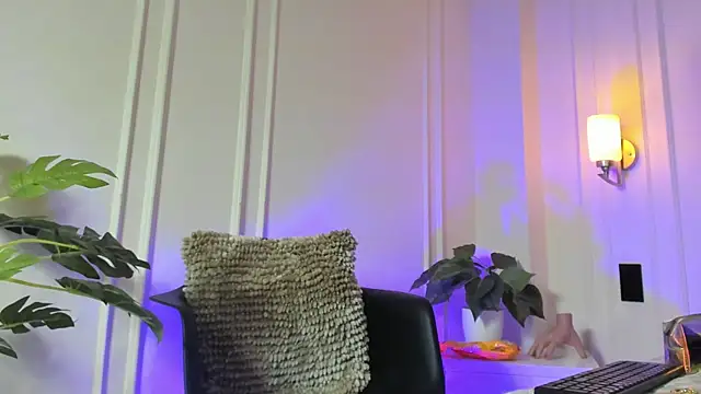 JasmineRoss 1 online show from October 24, 6:04 pm