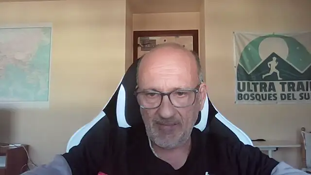 llopaco online show from March 23, 2:10 pm