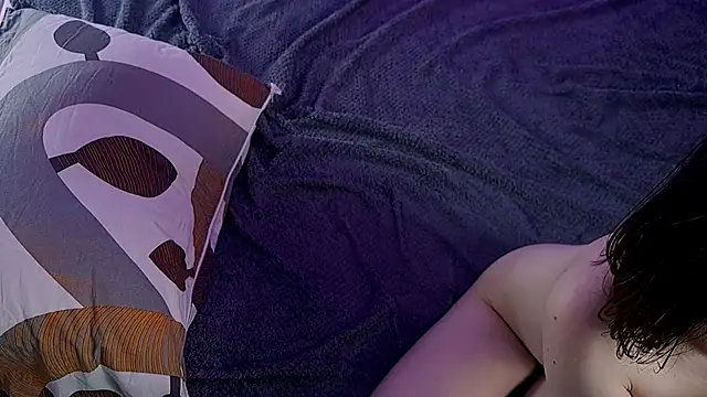 Snapshot of Sindy_Juxx chatting on March 19, 4:36 am Sindy Juxx online show from March 19, 4:36 am