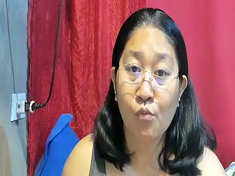 hotchubby88 online show from February 18, 2:40 am