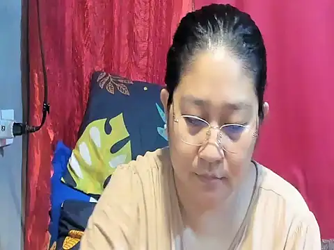 Snapshot of hotchubby88 chatting on April 3, 11:36 pm hotchubby88 online show from April 3, 11:36 pm