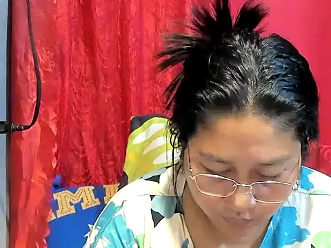 Snapshot of hotchubby88 chatting on April 10, 10:42 am hotchubby88 online show from April 10, 10:42 am