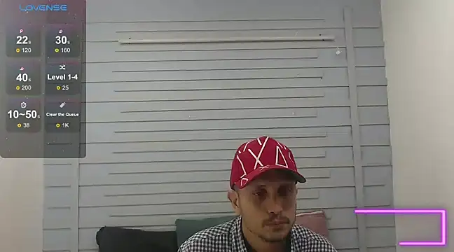 Snapshot of JhonTorres018 chatting on February 20, 7:19 pm JhonTorres018 online show from February 20, 7:19 pm