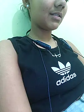 Snapshot of Aaradhna-hoy chatting on March 12, 10:05 am Aaradhna-hoy online show from March 12, 10:05 am