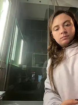 Snapshot of JUSTINEANGELA69 chatting on February 23, 9:59 pm JUSTINEANGELA69 online show from February 23, 9:59 pm