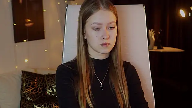 EveMundie online show from March 19, 6:28 am