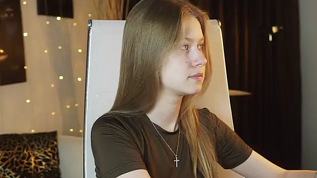 EveMundie online show from April 13, 7:47 am