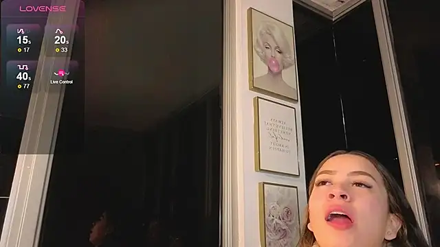 Snapshot of Ivanna_West chatting on May 5, 9:50 am Ivanna West online show from May 5, 9:50 am
