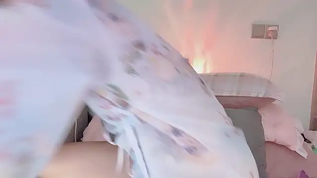 yueyue2003 online show from March 22, 3:20 pm