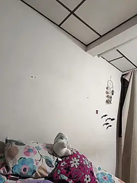 EmmaSulivan online show from February 9, 10:52 am