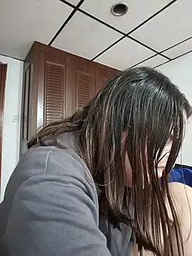 EmmaSulivan online show from February 18, 12:12 pm