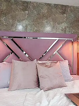 EmmaSulivan online show from March 28, 12:16 pm