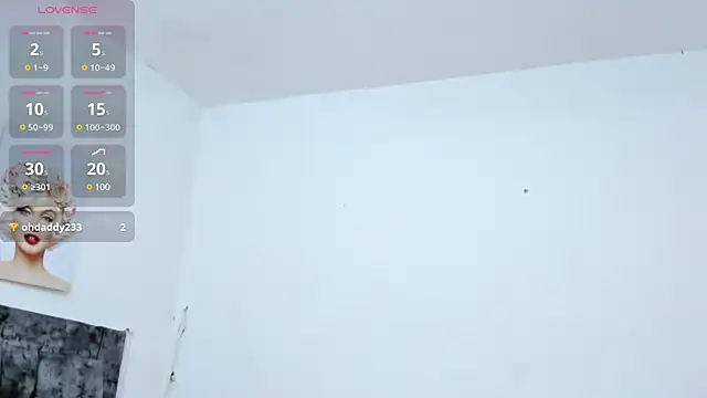 Snapshot of Chloe_diamondss chatting on March 21, 6:49 am Chloe diamondss online show from March 21, 6:49 am