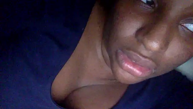 Snapshot of icedcoffeex chatting on January 16, 2:48 am icedcoffeex online show from January 16, 2:48 am