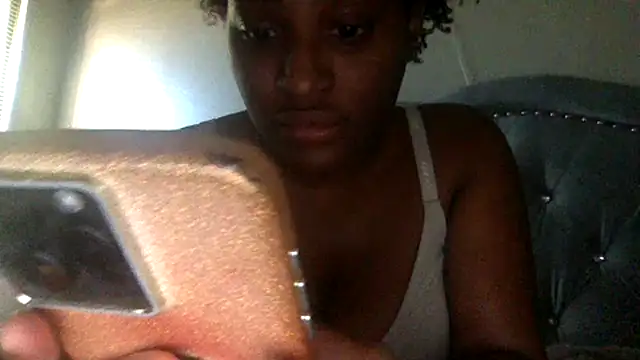 Snapshot of icedcoffeex chatting on January 18, 8:12 pm icedcoffeex online show from January 18, 8:12 pm