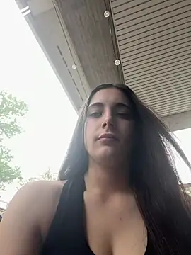 Snapshot of sexymelli18 chatting on May 30, 11:29 am sexymelli18 online show from May 30, 11:29 am