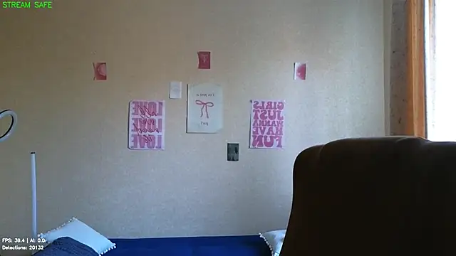 Sandra Snowflake online show from July 13, 3:53 am