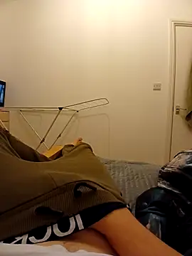 Eusuntnoulgigolo online show from February 6, 8:23 pm