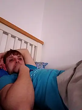 Eusuntnoulgigolo online show from April 8, 7:47 pm