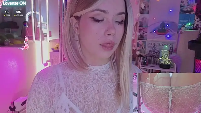 Sparkle Mona online show from December 2, 1:33 am