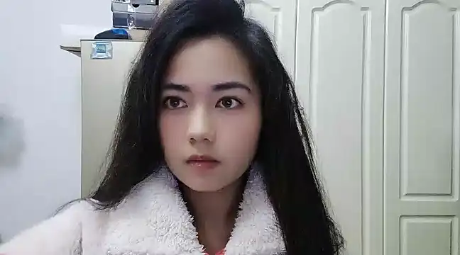 Lucy-xixi online show from February 22, 1:13 pm