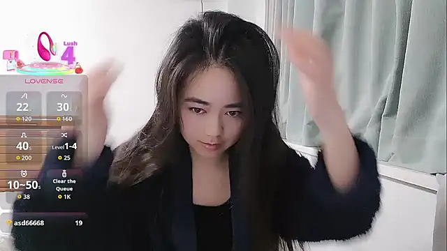 Lucy-xixi online show from February 28, 5:19 am