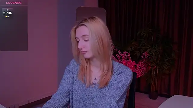 aishiro online show from December 1, 1:38 pm