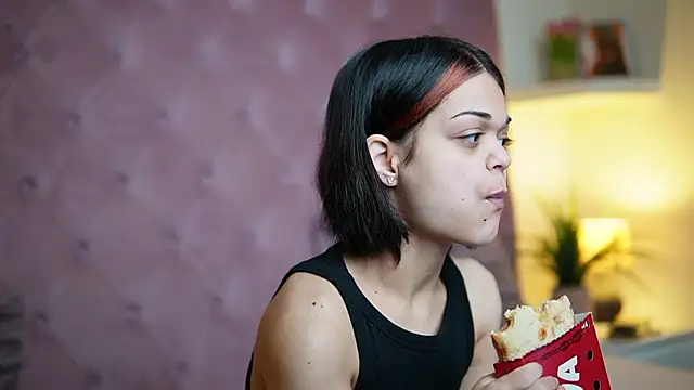 MaiaMini online show from February 24, 11:36 pm