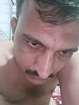 Snapshot of robis12314 chatting on February 25, 9:13 pm robis12314 online show from February 25, 9:13 pm