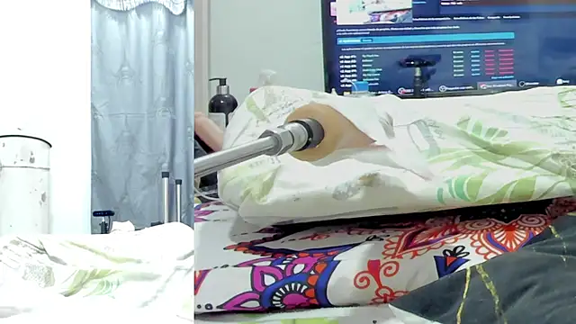 afroditacute15 online show from March 19, 11:03 pm