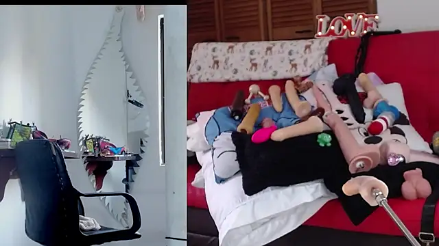 afroditacute15 online show from September 13, 12:16 pm