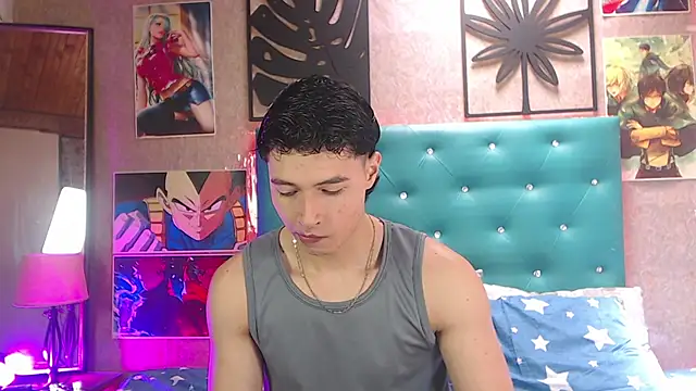 LiamAndrewzz online show from September 18, 5:59 pm