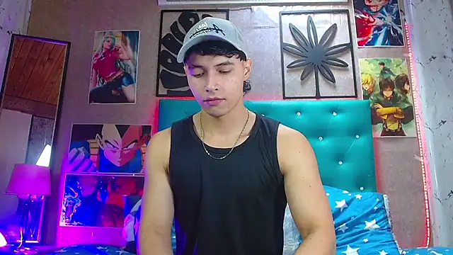 LiamAndrewzz online show from October 11, 6:06 pm